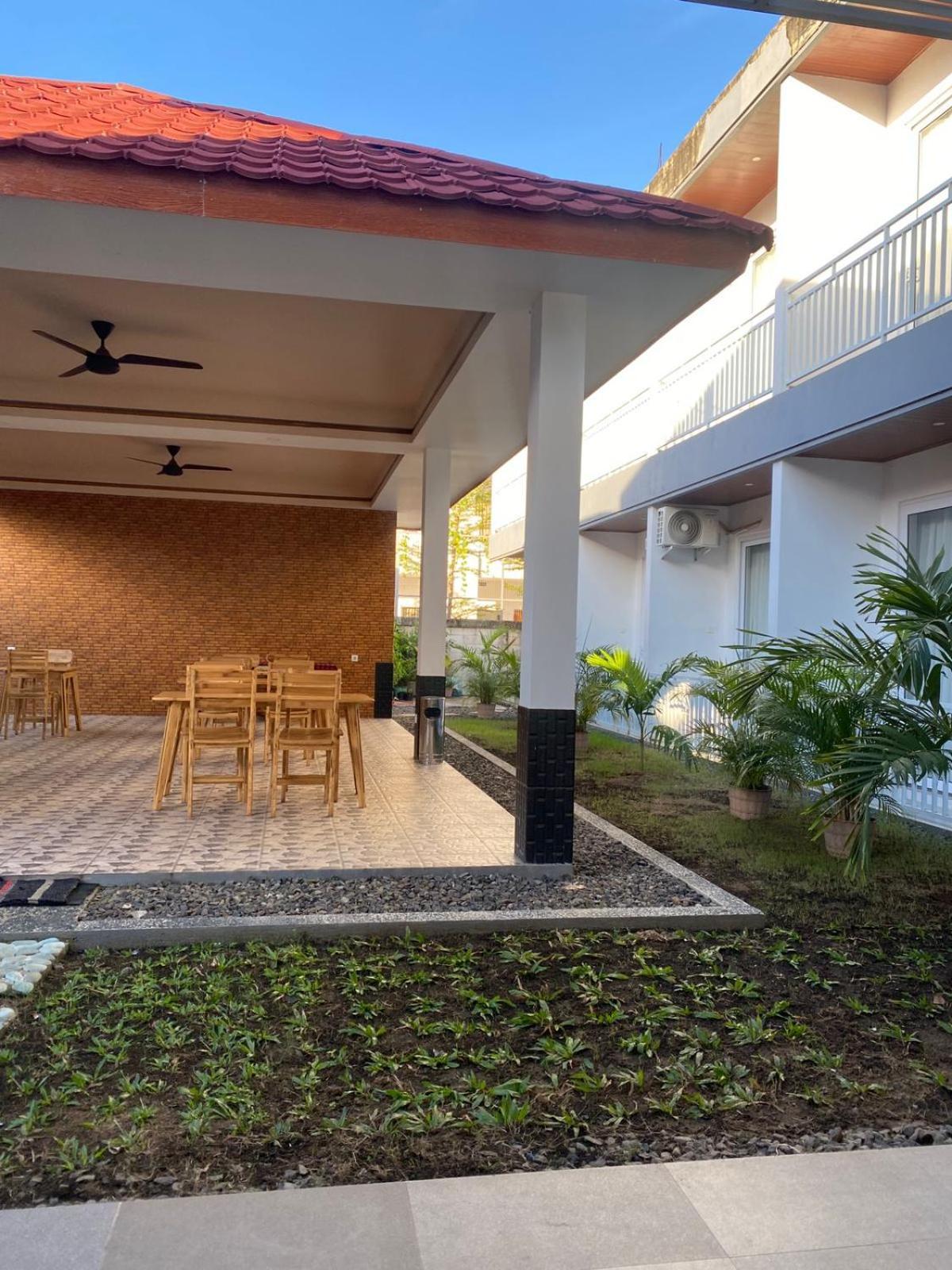 Christika Homestay Labuan Bajo Exterior photo